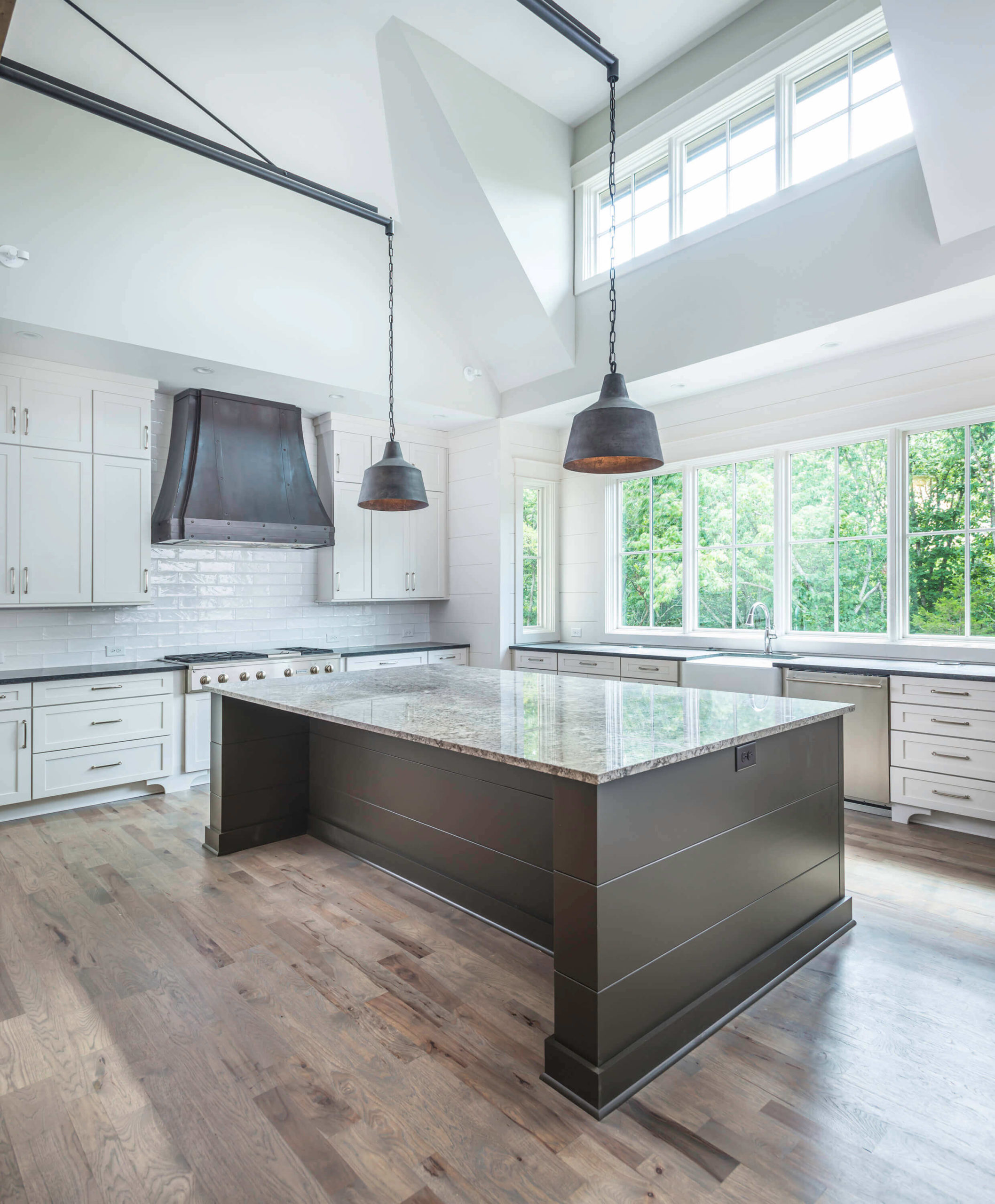 The Pros & Cons of Granite Countertops